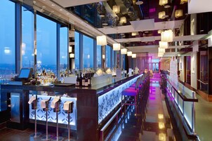 3 bars/lounges, pub, rooftop bar