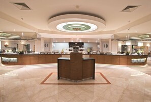 Daily buffet breakfast (EUR 29.50 per person)