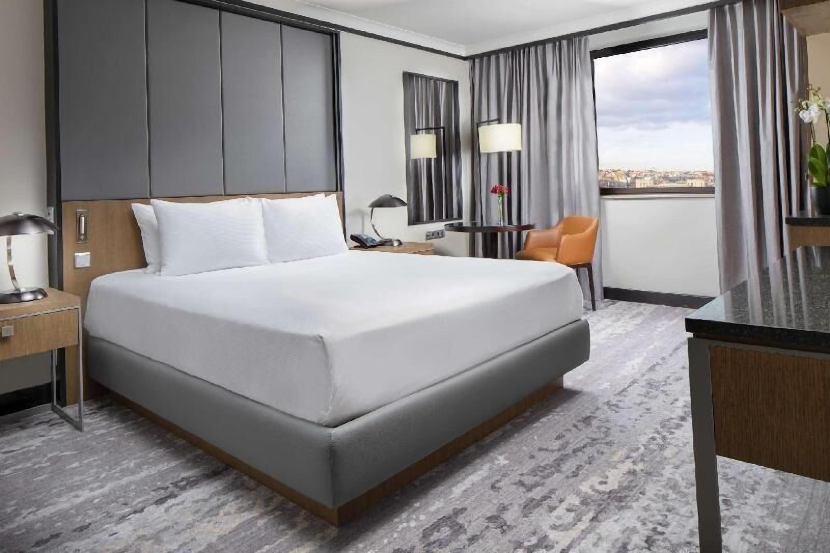 In-room safe, laptop workspace, blackout curtains, soundproofing