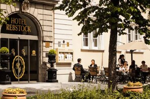 Terrace/patio - Best Western Premier Hotel Rebstock (Würzburg)