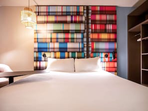 Standard-Doppelzimmer, 1 Doppelbett | Schreibtisch, Verdunkelungsvorhänge, schallisolierte Zimmer