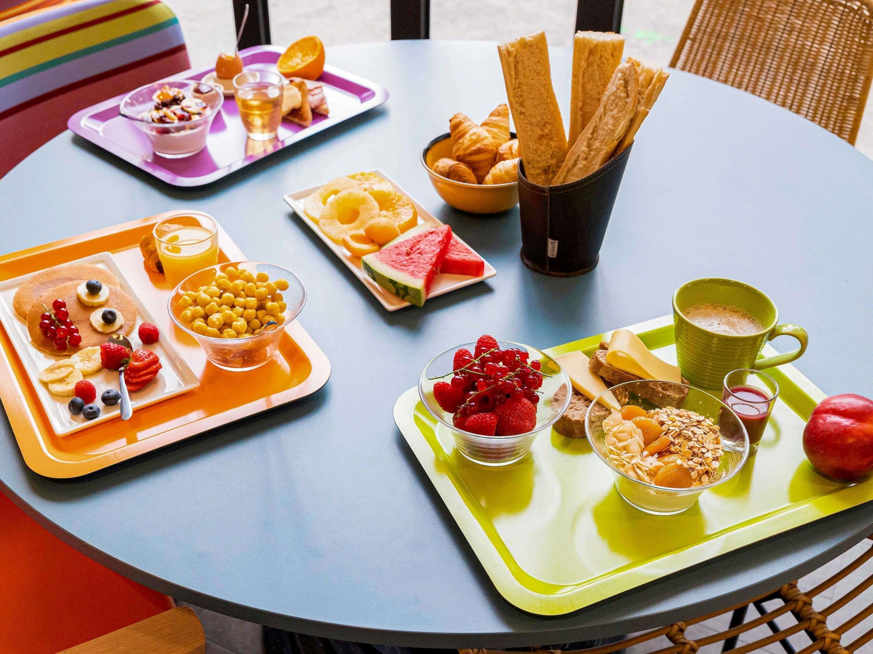 Daily buffet breakfast (EUR 12.50 per person)