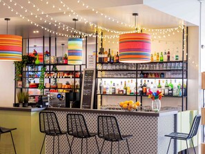 Bar (in der Unterkunft)