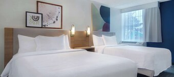 Spark by Hilton Rochester University Area