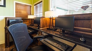 Business center - Best Western Paradise Inn & Resort (Fillmore)