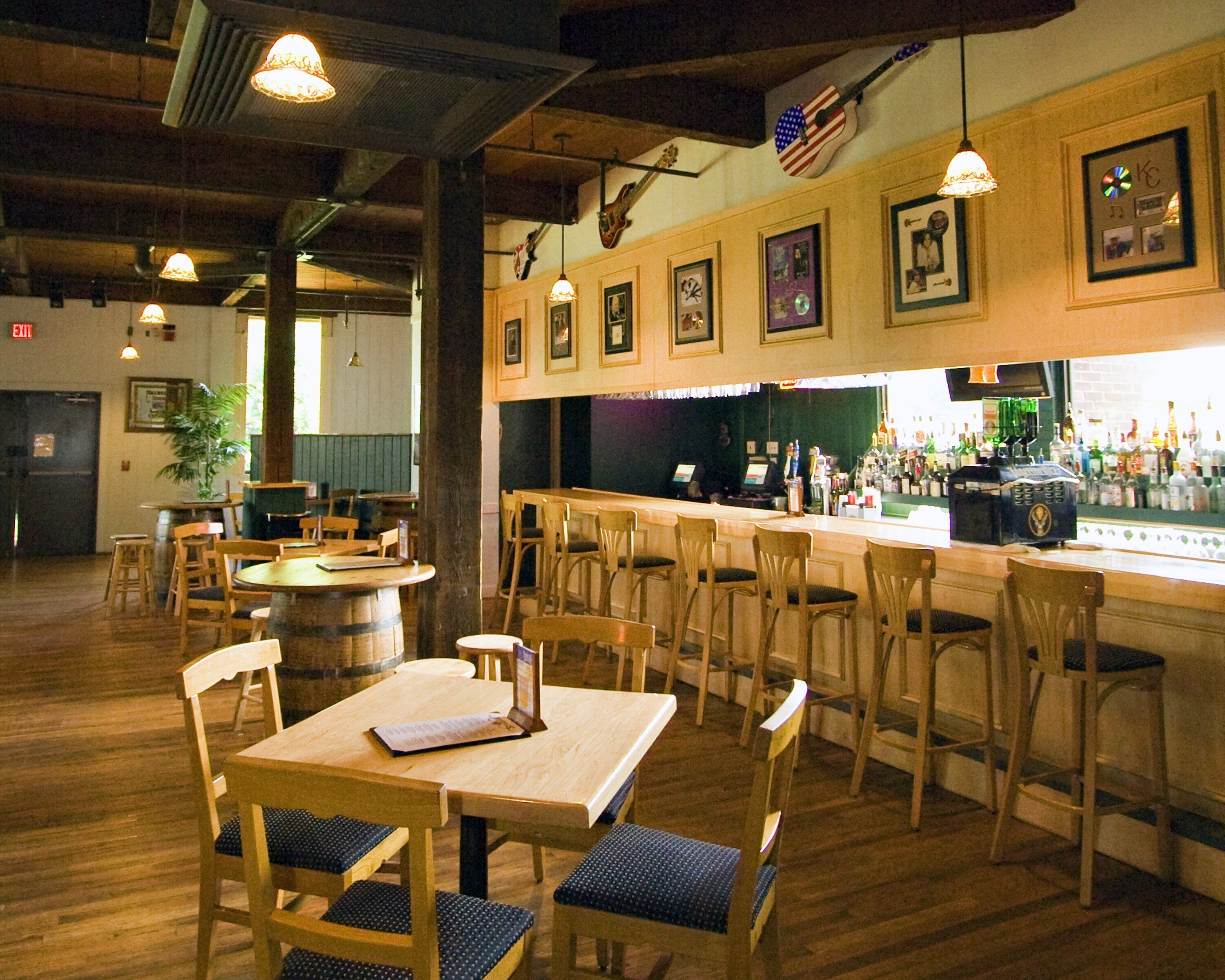 Bar (en el alojamiento)