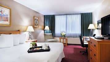 Premium bedding, in-room safe, desk, laptop workspace