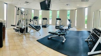 Fitness center at Millennium Maxwell House Nashville