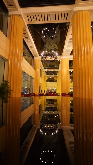 Khu sảnh