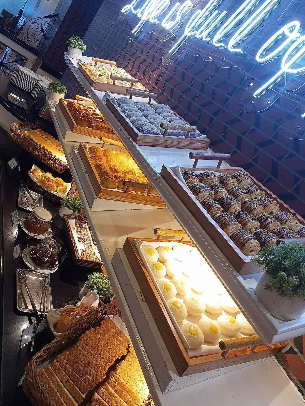 Petit déjeuner buffet