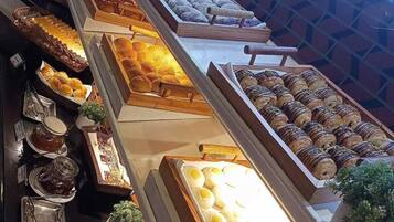 Petit déjeuner buffet