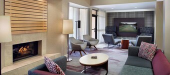 Courtyard by Marriott Fayetteville