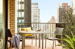 Suite, 2 grands lits, terrasse | Draps en coton égyptien, literie de qualité