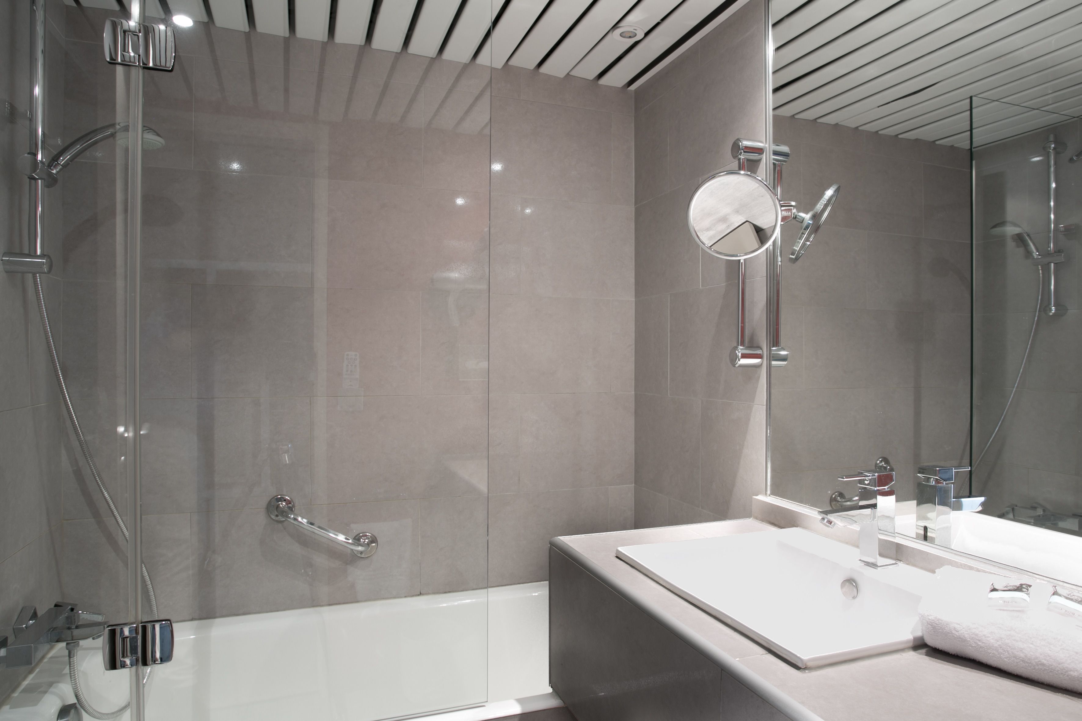 eco-friendly toiletries, hair dryer, towels