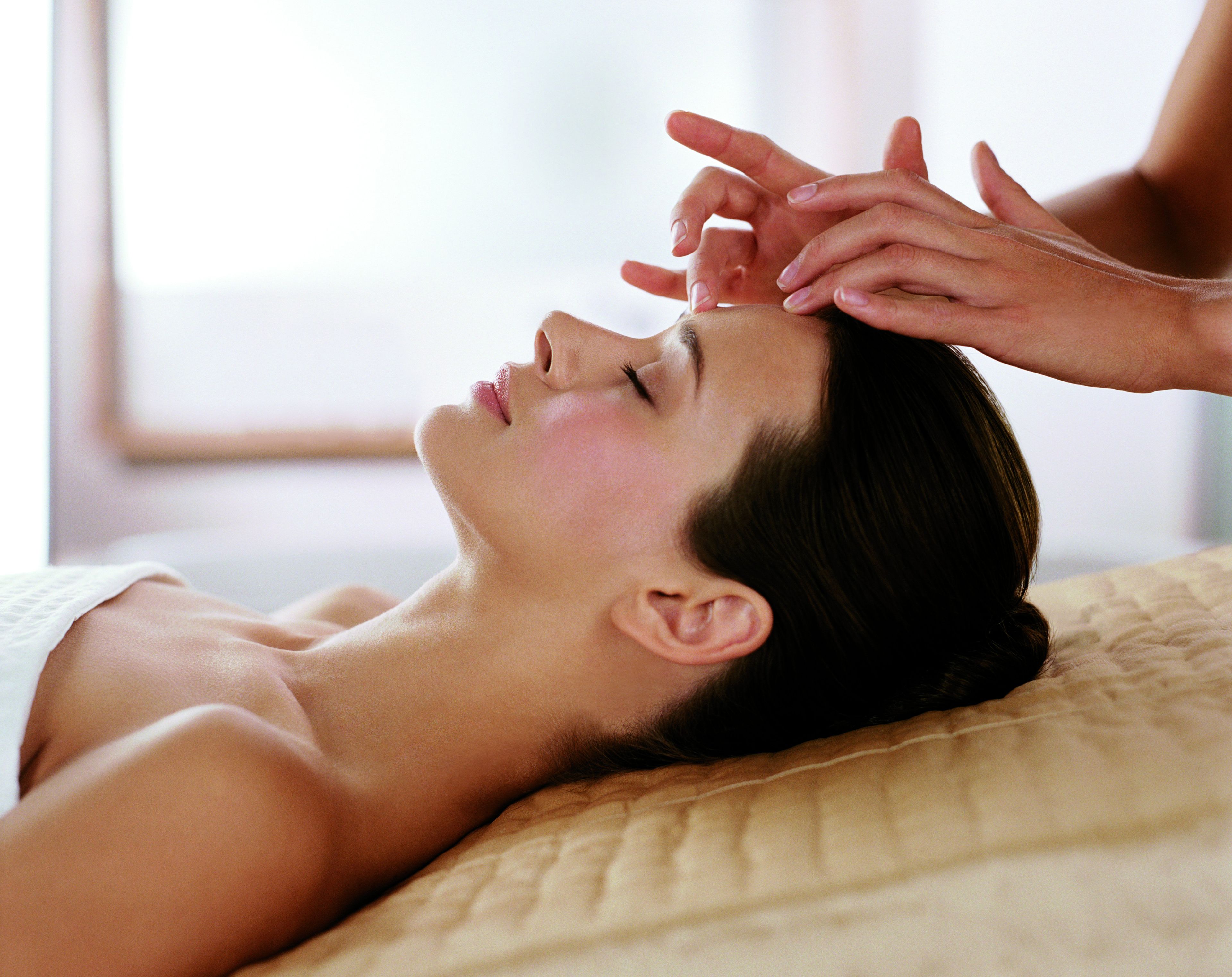 couples treatment room(s), body treatments, facials