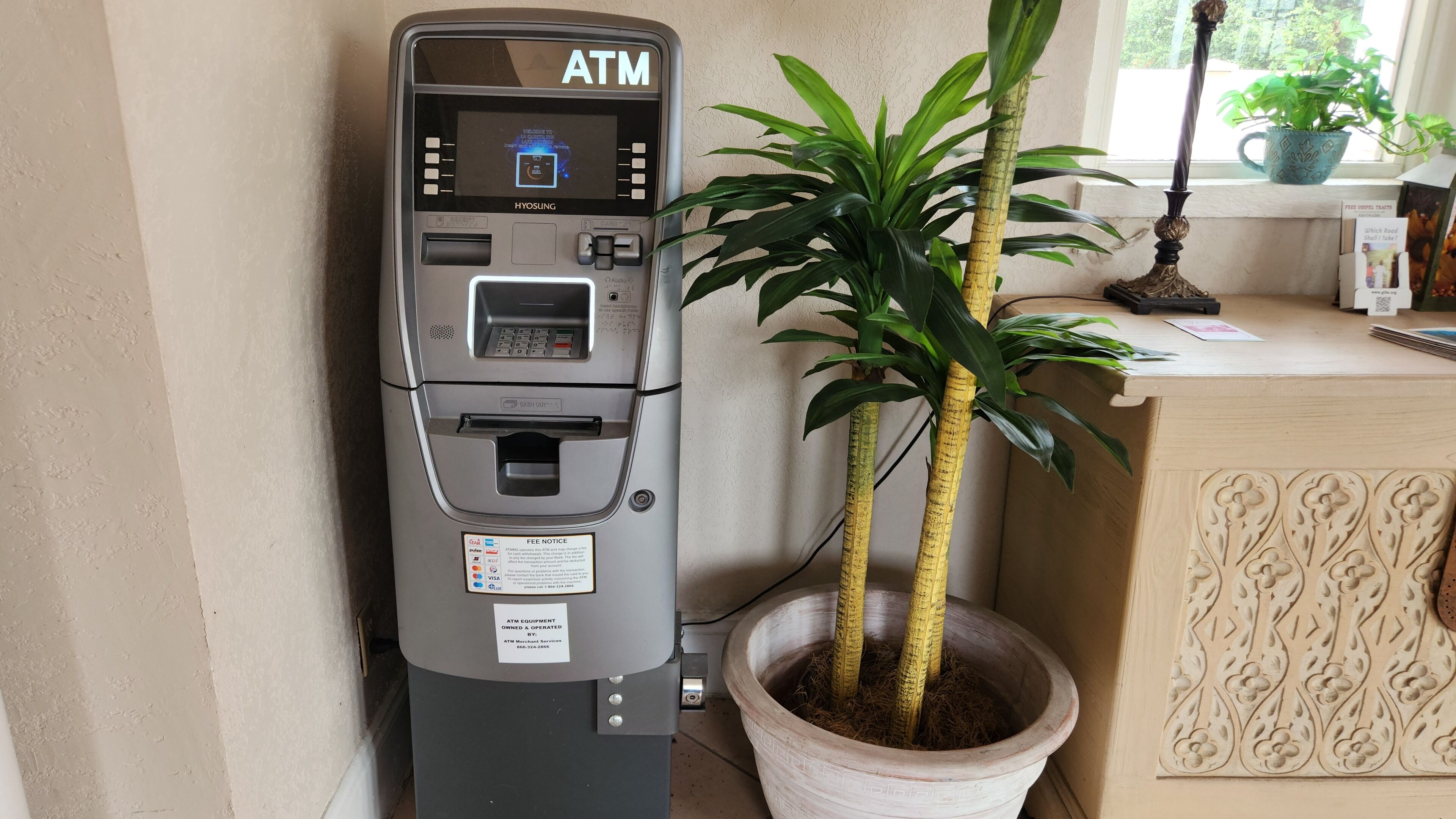 ATM/banking on site