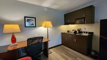 Fridge, microwave, coffee/tea maker