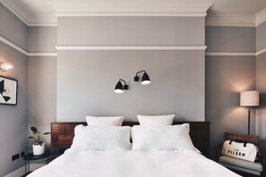 Room (Large) - Royal Norfolk (London)