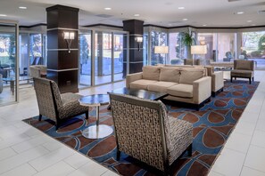 Sala de estar en el lobby