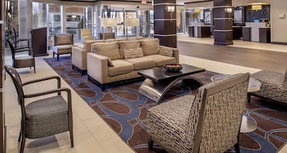 Embassy Suites by Hilton St. Louis Airport