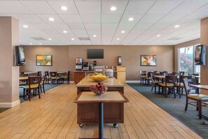 Desayuno buffet incluido todos los días