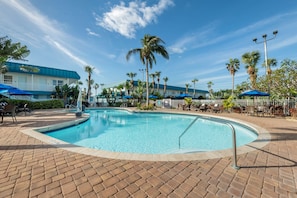 2 outdoor pools, pool umbrellas, pool loungers