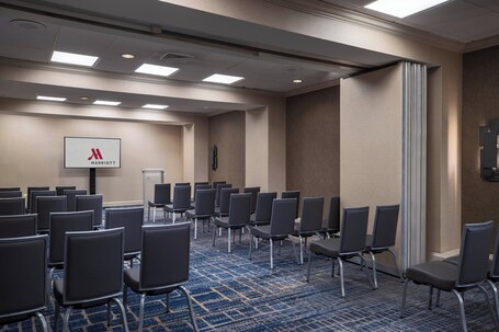 Chicago Marriott Downtown Magnificent Mile - Image 139