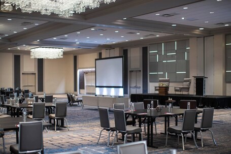 Chicago Marriott Downtown Magnificent Mile - Image 40