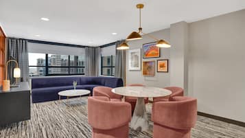 Literie de qualité supérieure, surmatelas, bureau