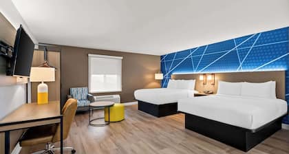 Comfort Inn & Suites Salt Lake City I-80 I-15 Downtown