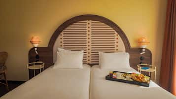 Literie de qualité supérieure, coffres-forts dans les chambres, bureau