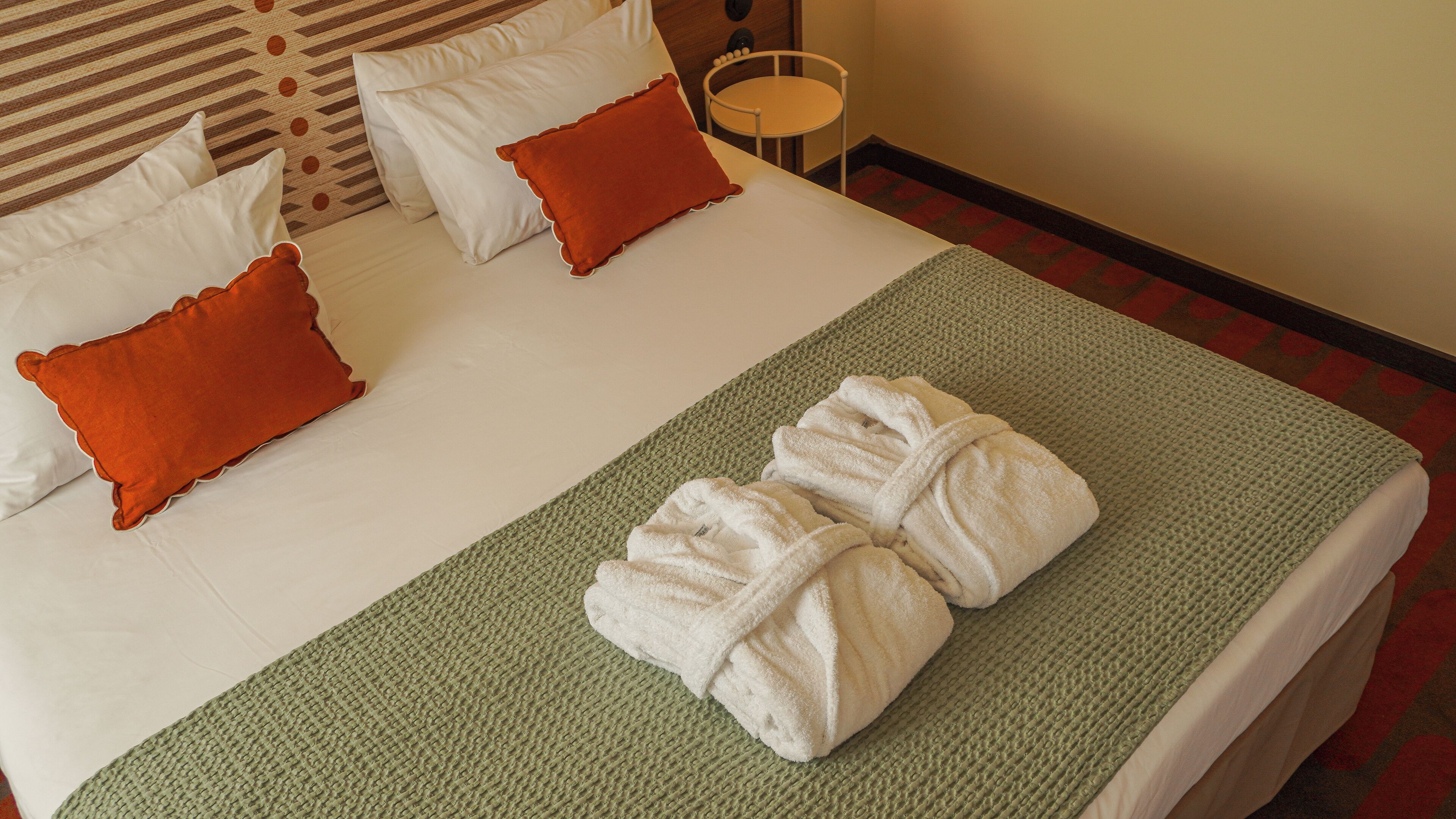 premium bedding, in-room safe, desk, soundproofing