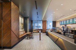 Coffee shop - Hyatt Regency Milwaukee (Milwaukee)