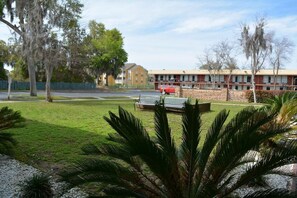 BBQ/picnic area