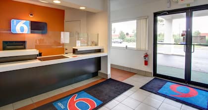 Motel 6 Richfield, OH