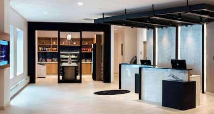 Delta Hotels by Marriott Utica