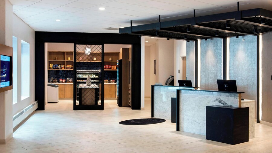 Delta Hotels by Marriott Utica