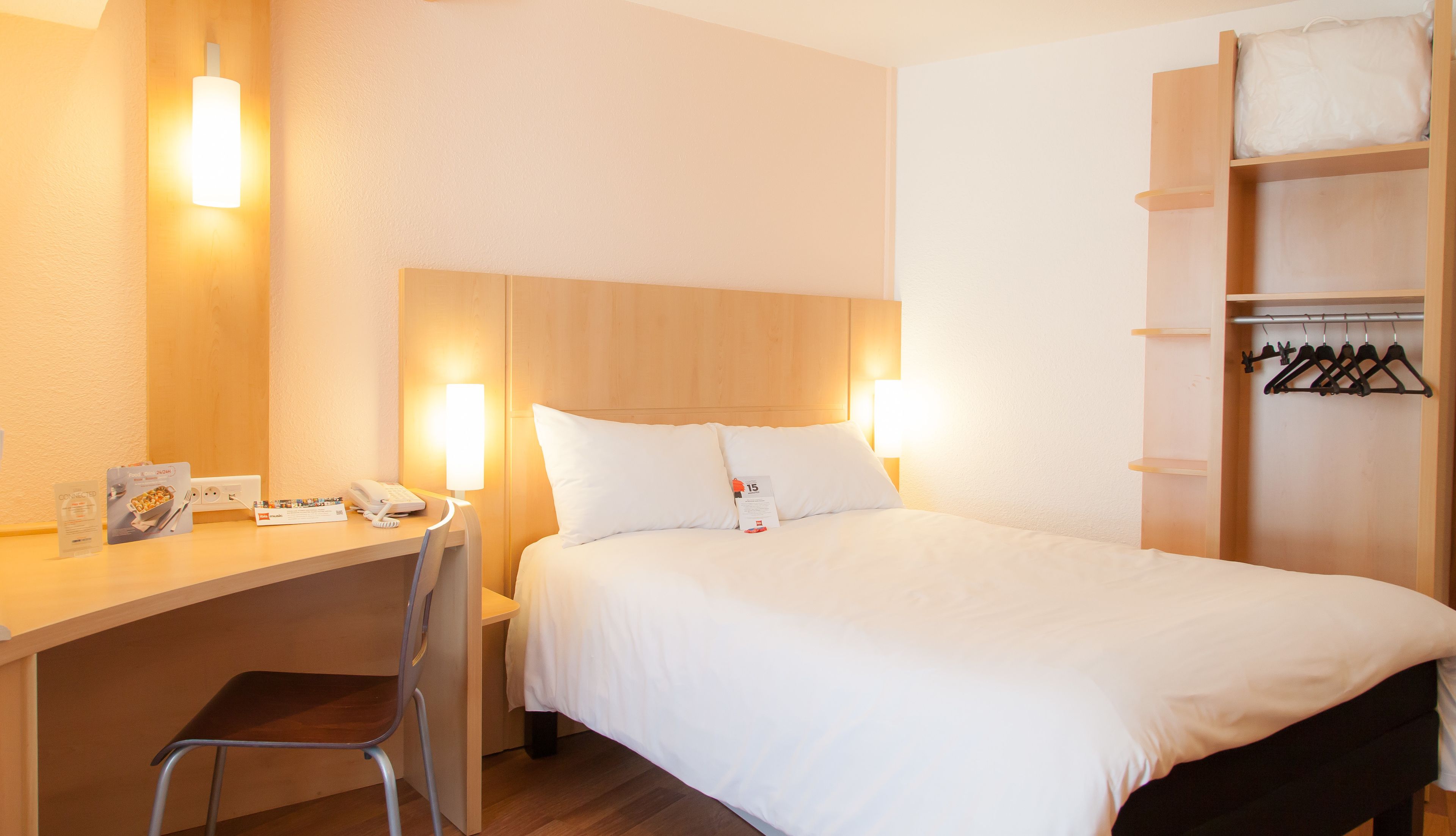 Photo - ibis Styles Poitiers Centre