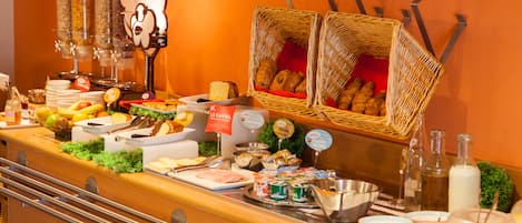 Daily buffet breakfast (EUR 12 per person)