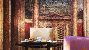 Dagelijks ontbijtbuffet (EUR 22 per persoon)