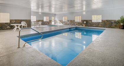 SureStay Plus by Best Western Montrose