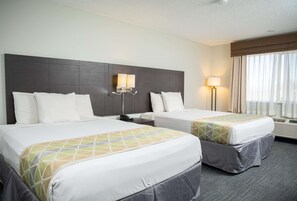 1 habitación, muebles diferentes y escritorio 