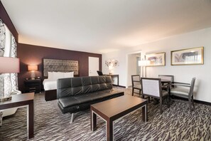 Premium bedding, pillowtop beds, in-room safe, blackout drapes