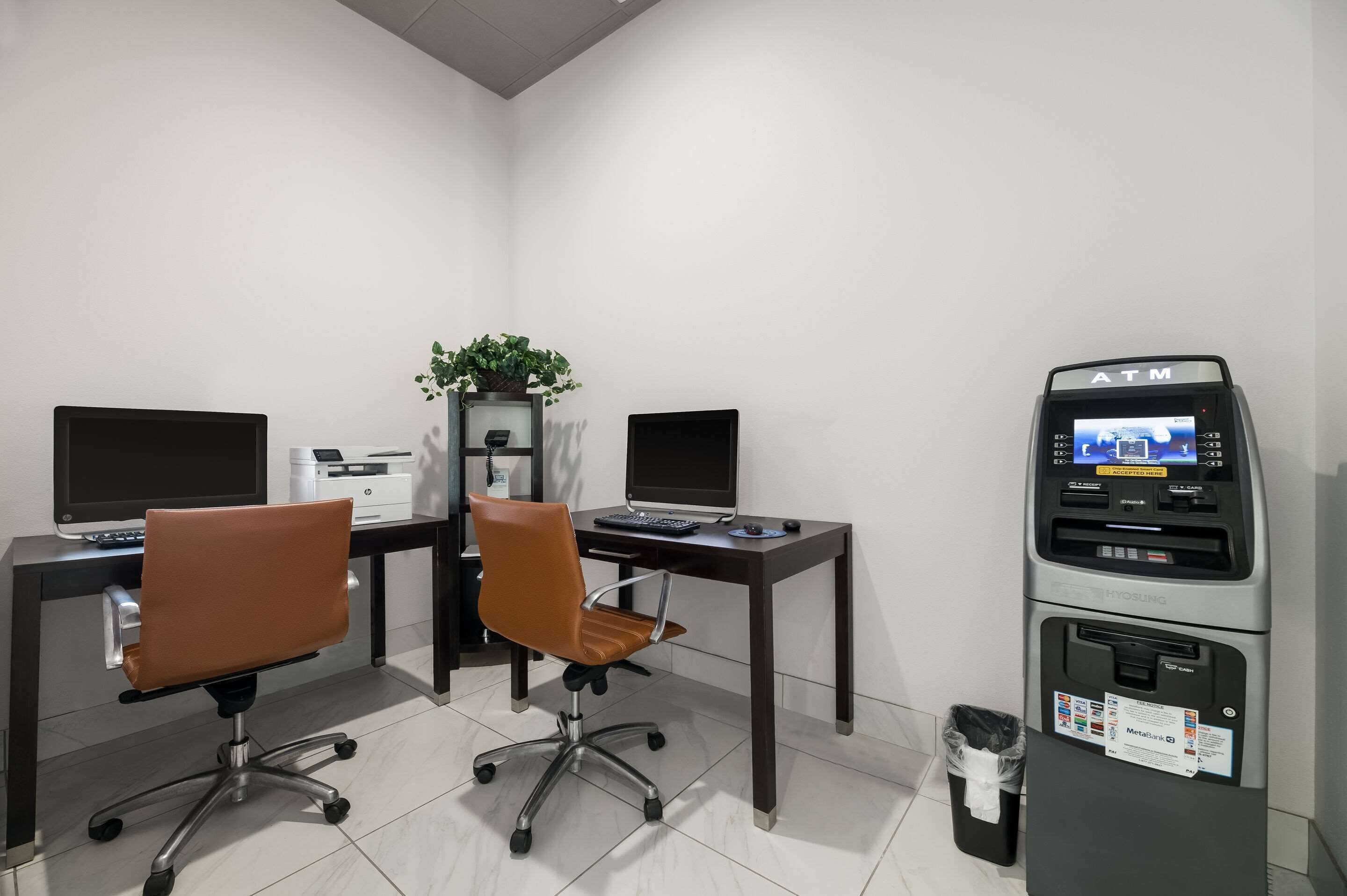 Photo - Clarion Inn & Suites Across From Universal Orlando Resort