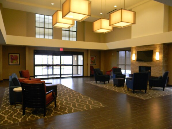 Lobby-Lounge