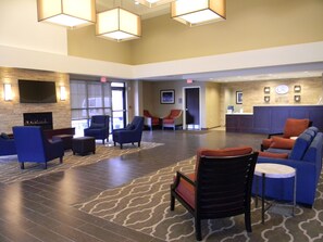 Lobby-lounge