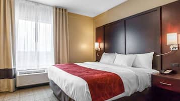 書桌、熨斗/熨衣板、免費無線上網、床單