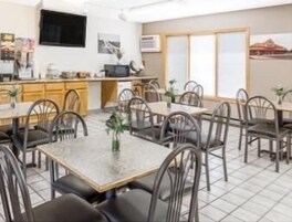 Desayuno continental incluido todos los días 