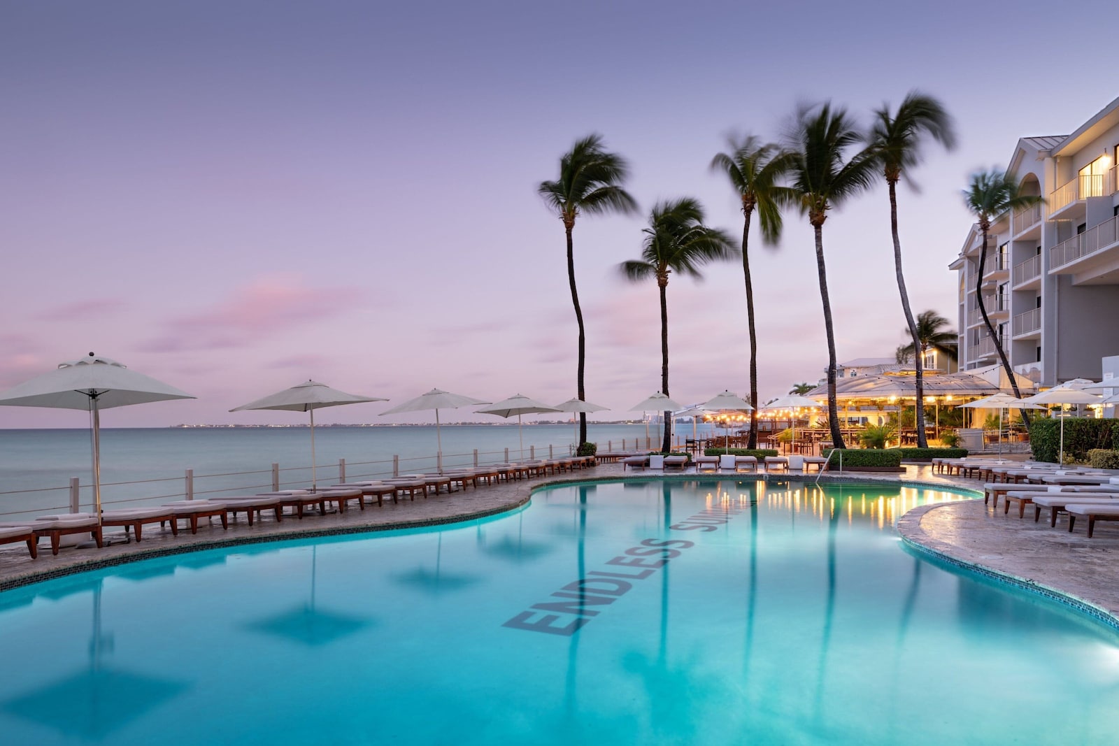 Marriott Grand Cayman Beach Resort — Seven Mile Beach, Cayman Islands