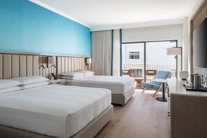 Zimmer, 2 Queen-Betten, Nichtraucher, Balkon (View) | Hochwertige Bettwaren, Daunenbettdecken, Pillowtop-Betten, Zimmersafe